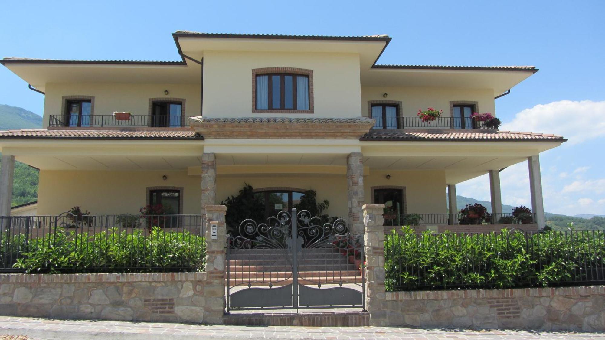 Locanda Del Parco Hotel Colledara Экстерьер фото